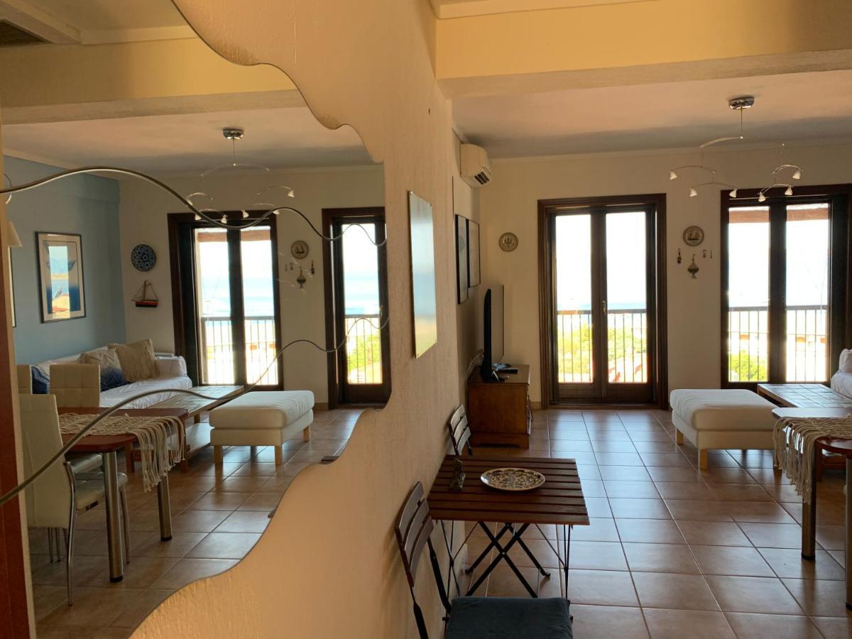Yulia Guest House Ouranoupoli Exterior photo