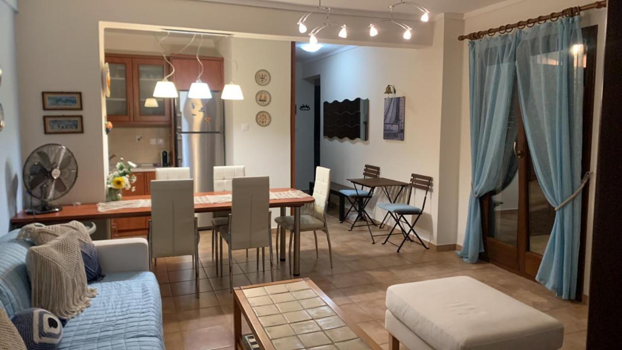 Yulia Guest House Ouranoupoli Exterior photo